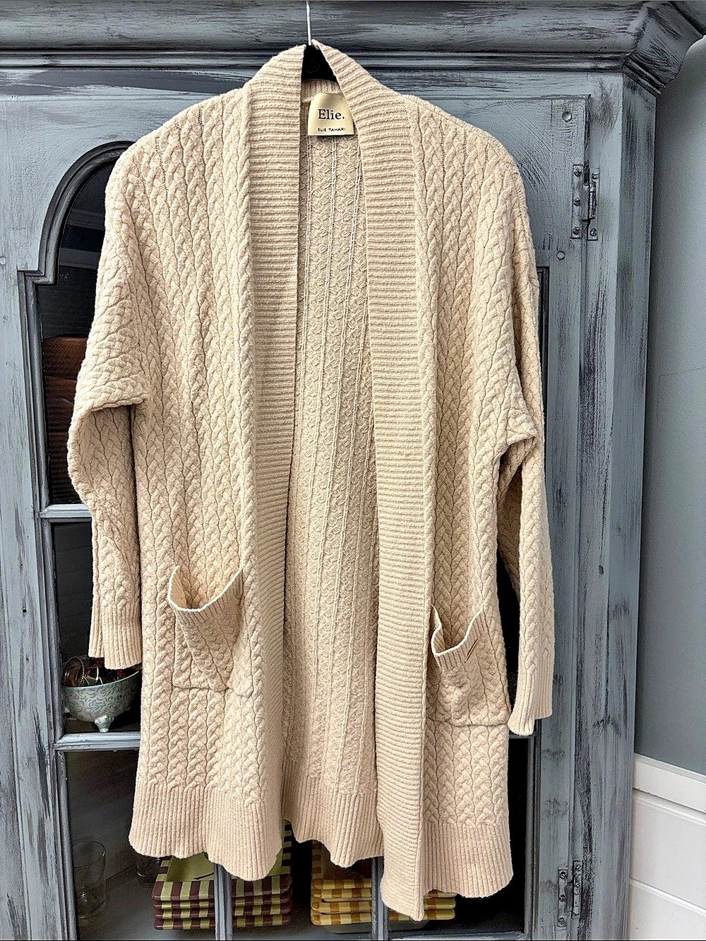 Elie Tahari Cream Textured Cardigan Like New